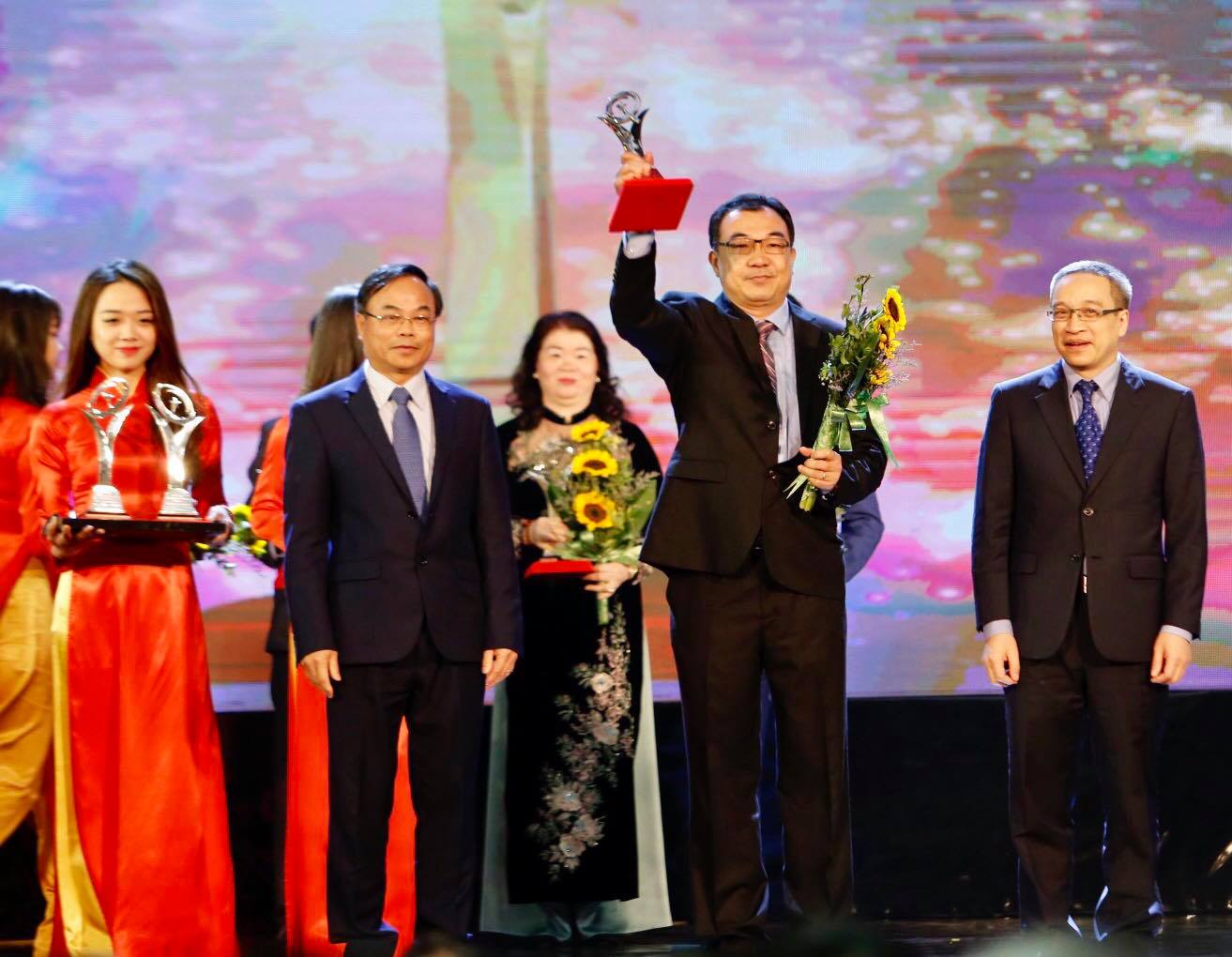 Giải thưởng Chất lượng Quốc gia: ‘Tấm gương’ soi cho doanh nghiệp hoàn thiện mình - ảnh 2