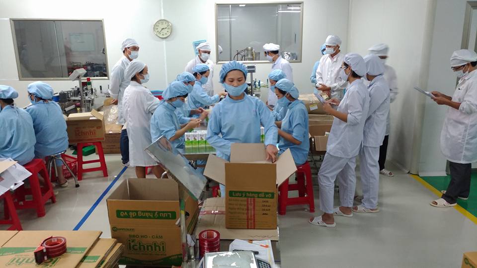 Khu vực đóng gói của Công ty TNHH Nam Dược. P&Q Solutions Khu vực đóng gói của Công ty TNHH Nam Dược. P&Q Solutions