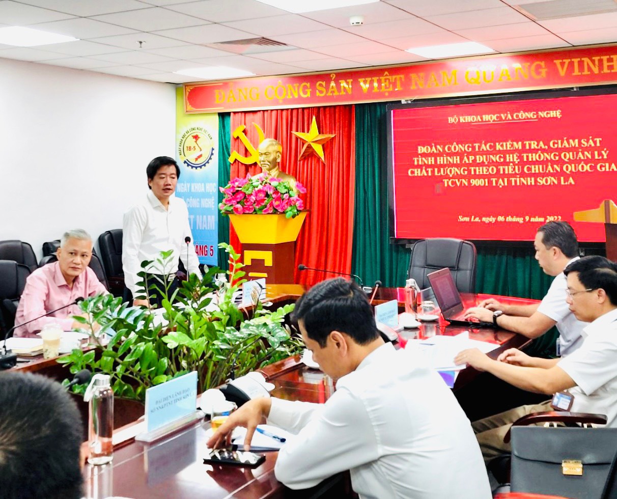 TS. Nguyễn Hoàng Linh - Phó Tổng cục trưởng phát biểu tại buổi làm việc với Sở KH&CN tỉnh Sơn La 