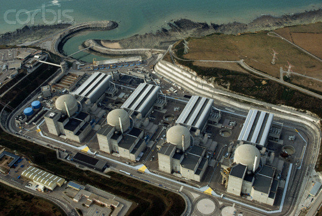 Nhà máy điện hạt nhân Paluel: Nhà máy điện hạt nhân Paluel nằm cách thành phố Diepp, Pháp, 40km, có công suất lên tới 5528MW, được bắt đầu xây dựng vào năm 1977. Hai lò phản ứng đầu tiên của nhà máy kết nối với lưới điện quốc gia vào năm 1984, sau đó 1 năm, hai lò phản ứng còn lại cũng đi vào hoạt động.