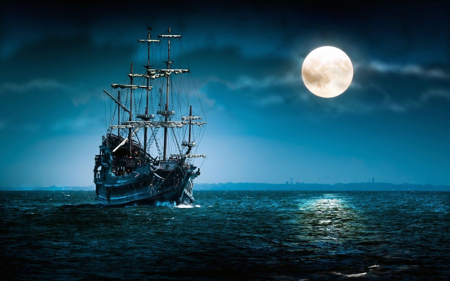 Trong lịch sử ngành hàng hải, Flying Dutchman (Người Hà Lan bay) là con tàu ma gây ảnh hưởng sâu rộng nhất, truyền cảm hứng cho vô số tác phẩm nghệ thuật, hội họa, phim ảnh, sách, nhạc kịch, thơ ca. Truyền thuyết về con tàu ma bắt nguồn từ năm 1641, khi thuyền trưởng Van der Decken cùng thủy thủ đoàn đang trên đường trở về Hà Lan sau chuyến viễn đông thuận lợi. 