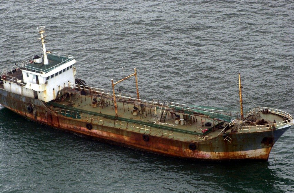 Năm 2006, một con tàu tên Jian Seng đã được phát hiện khi trôi dạt vào vùng biển gần Queenland của Australia. Khi lên tàu, lực lượng hải quan Australia không tìm thấy những dấu vết về sự hoạt động của con người trong một thời gian dài, trừ một lượng lớn gạo vẫn được cất trữ. 