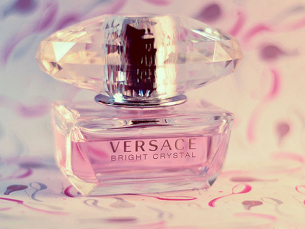 Hiện nay, Versace Bright Crystal là một trong số những thương hiệu nước hoa được yêu thích nhất tại Việt Nam