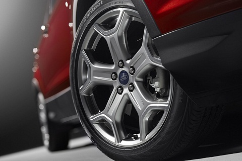 Ford Escape 2017 được trang bị những tính năng an toàn hơn nhiều so với phiên abrn 2016 