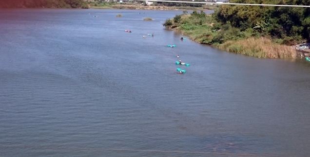 Đoạn sông Dinh nơi 3 thiếu niên gặp tai nạn chết đuối có nhiều chỗ khá sâu.