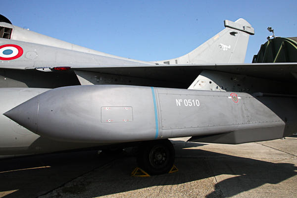 Hôm 15/12, Không quân Pháp đã lần đầu tiên sử dụng tên lửa hành trình để không kích IS