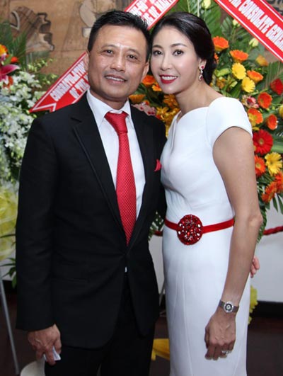 Ông Nam thành lập công ty Lạc Việt từ năm 2003 (từ năm 2007, Lạc Việt ra mắt tên thương hiệu The Imperial Group). Đây là một tập đoàn đầu tư phát triển trong lĩnh vực bất động sản, được thành lập từ năm 2003.