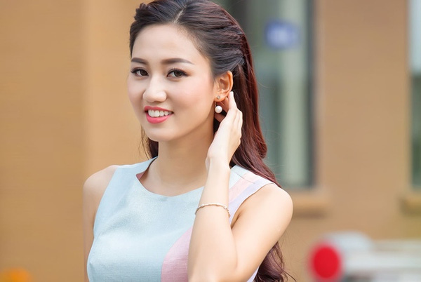 Cô chị Ngô Trà My đã giành ngôi vị Á hậu 1 Hoa hậu hoàn vũ 2015
