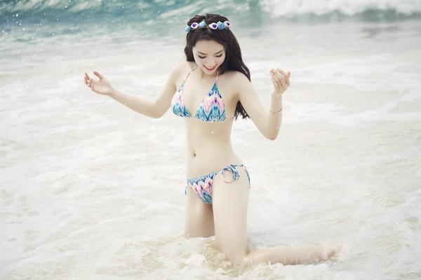 “Người đẹp biển” luôn là một trong những phần thi phụ quan trọng và được chờ đợi nhất tại Hoa hậu Việt Nam. 
