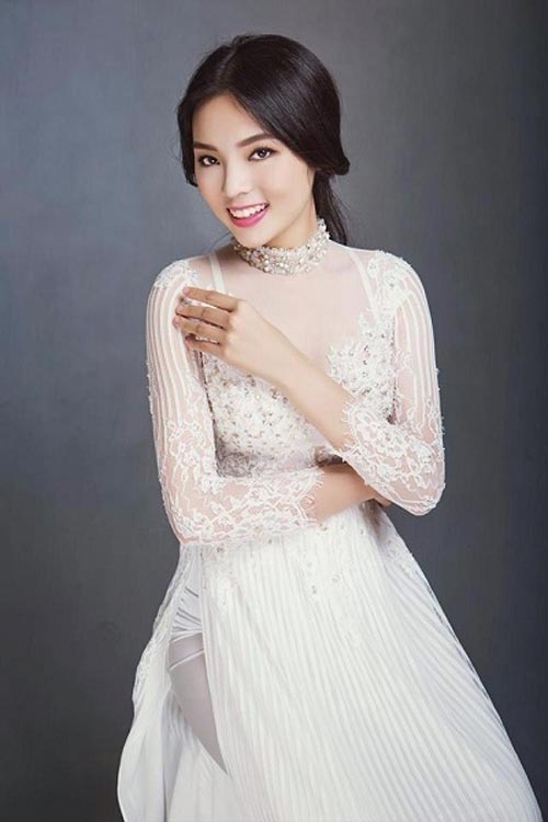 Nguyễn Cao Kỳ Duyên (sinh năm 1996 tại Nam Định) là hoa hậu Việt Nam năm 2014.