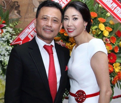 Hoa hậu Hà Kiều Anh sở hữu một cuộc sống viên mãn bên gia đình hạnh phúc. Đặc biệt ông xã của Hà Kiều Anh sở hữu một khối tài sản thuộc hàng 'khủng'.