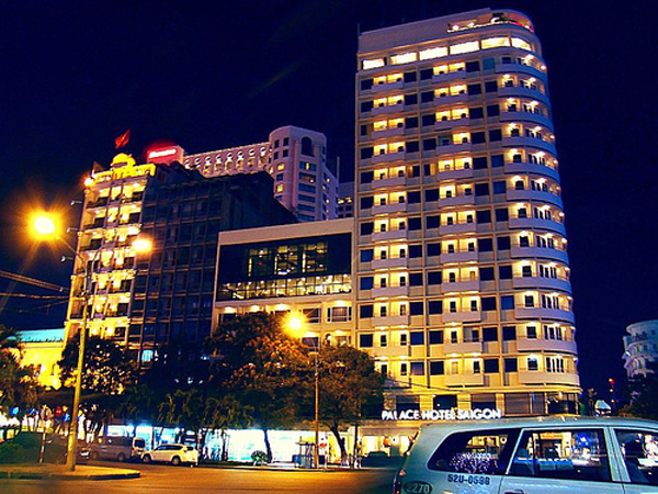Sài Gòn Palace - một khách sạn thuộc diện quản lý của gia đình Phan Thành