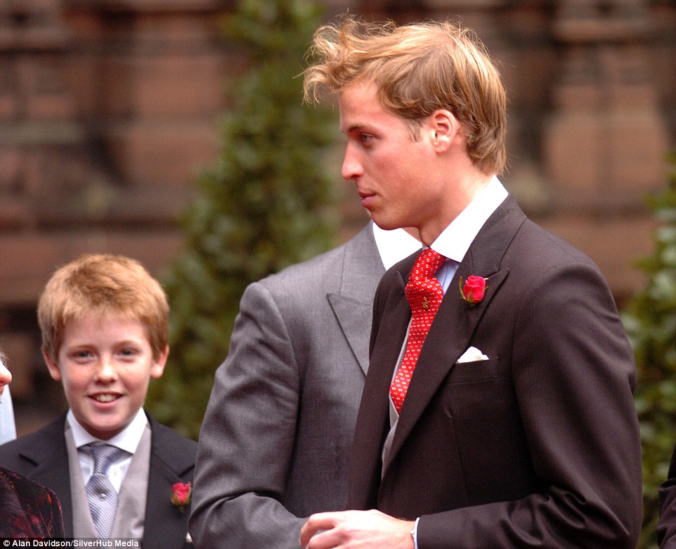 Hugh, khi còn là một cậu bé với Hoàng tử William tại đám cưới của chị gái Lady Tamara năm 2004. Anh là người bạn tuyệt vời của gia đình Hoàng tử William và vào năm 2013, được mời làm cha đỡ đầu bé George