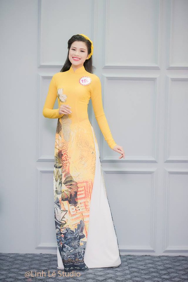 Bước vào đêm chung khảo hôm nay, 30 người đẹp sẽ lần lượt trải qua 3 vòng thi áo dài, áo tắm và trang phục dạ hội để ghi tên vào top 20 thí sinh miền Nam góp mặt trong vòng chung kết Hoa hậu Việt Nam 2016. 