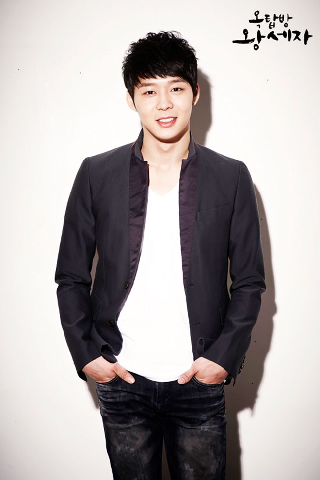Park Yoochun (sinh 4 tháng 6 năm 1986), thường được biết đến với nghệ danh Micky, Micky Yoochun (tại Hàn Quốc) và Yuchun (tại Nhật Bản) là một ca sĩ, diễn viên Hàn Quốc. Anh cũng là cựu thành viên của nhóm nhạc TVXQ, hay Dong Bang Shin Ki tại Hàn Quốc và Tohoshinki tại Nhật Bản.