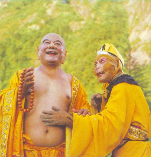 Nam diễn viên gạo cội thủ vai Phật Di Lặc trong ''Tây Du Ký'' là Thiết Ngưu qua đời ở tuổi 93 trong sự tiếc thương của nhiều người hâm mộ.