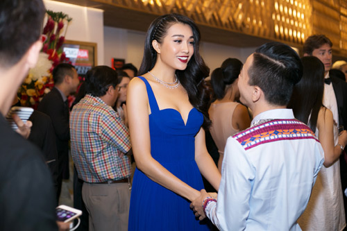 Tại sự kiện, á hậu Lệ Hằng, người được kỳ vọng là đại diện Việt Nam ở đấu trường Hoa hậu Hoàn vũ thế giới sắp tới cũng xuất hiện. 
