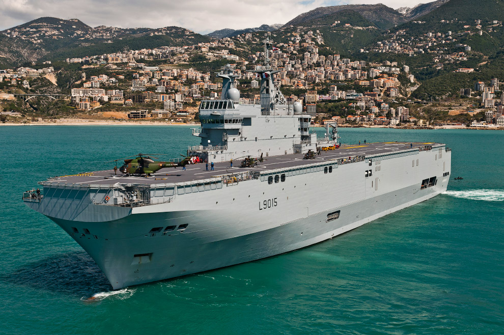 Tàu đổ bộ Mistral cũng nằm trong top những loại vũ khí quân sự mới nhất của Pháp