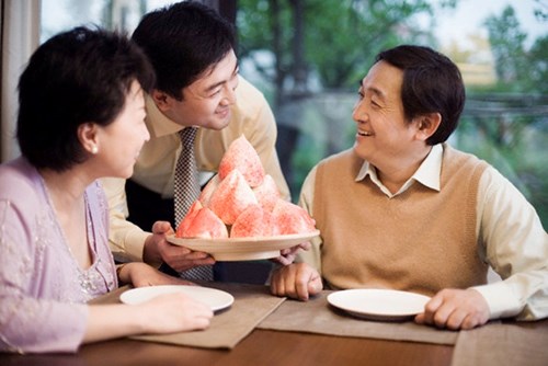 Giúp chàng rể mới ghi điểm trong cái Tết đầu tiên Giúp chàng rể mới ghi điểm trong cái Tết đầu tiên