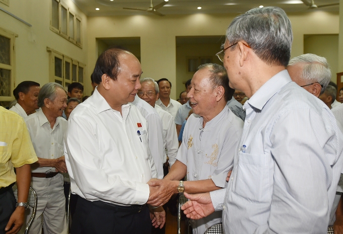 Thủ tướng Nguyễn Xuân Phúc và Đoàn đại biểu Quốc hội TP. Hải Phòng đã có cuộc tiếp xúc cử tri thành phố Hải Phòng tại Câu lạc bộ Bạch Đằng