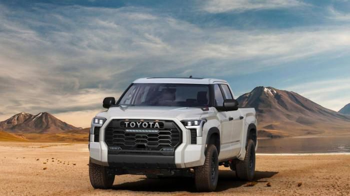 Bán tải Toyota Tundra 2022 chốt giá 'đẹp long lanh' chốt giá rẻ bất ngờ