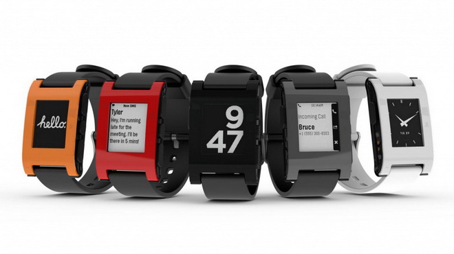 Đồng hồ thông minh Pebble là một trong những dự án huy động vốn từ đám đông trên website KickStarter thành công nhất từ trước đến nay. Pebble giúp định hình rõ hơn về phân khúc thiết bị thông minh mới trên thị trường, nhóm lửa cho một trào lưu mới: đồng hồ thông minh (smartwatch).