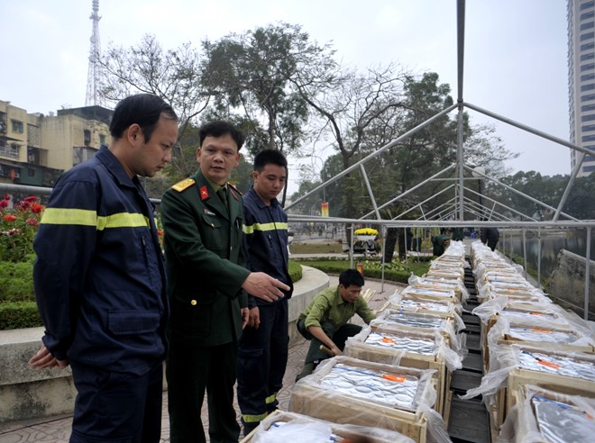 Địa điểm hồ Ngọc Khánh do Bộ chỉ huy quân sự quận Ba Đình chịu trách nhiệm, hai bên đang phối hợp trong công tác đảm bảo an toàn cháy nổ.