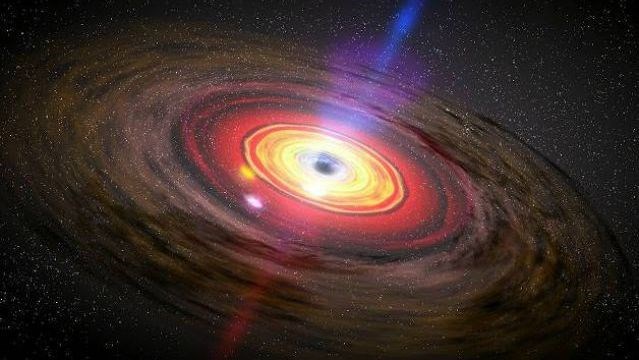 Lỗ đen gần nhất với Trái đất là cách 1.600 năm ánh sáng. 