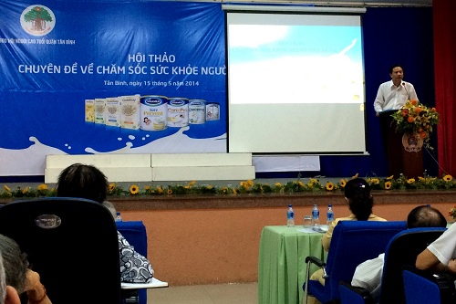 Ông Nguyễn Văn Luận – Giám Đốc Kinh doanh TP.Hồ Chí Minh, Vinamilk chia sẻ với người tiêu dùng những thông tin về công ty