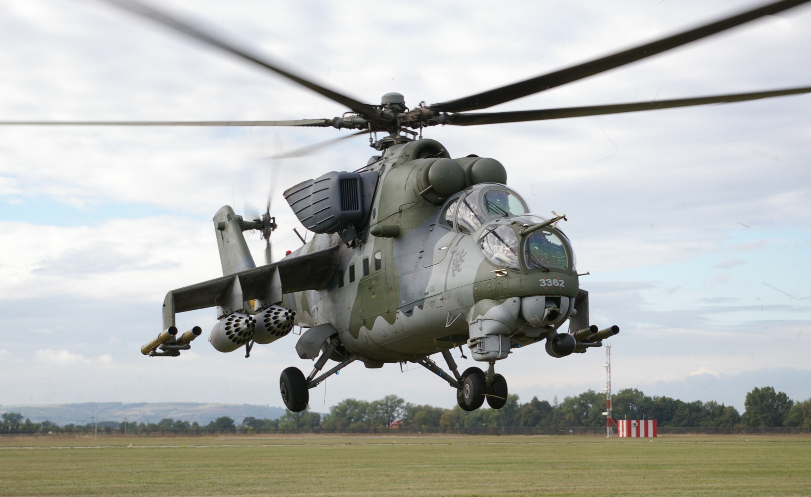 Mi-24 được coi là một trong những huyền thoại của các dòng trực thăng chiến đấu trên thế giới. Hiện Mi-24 vẫn vẫn được sử dụng phổ biến ở hơn 30 quốc gia trên thế giới.