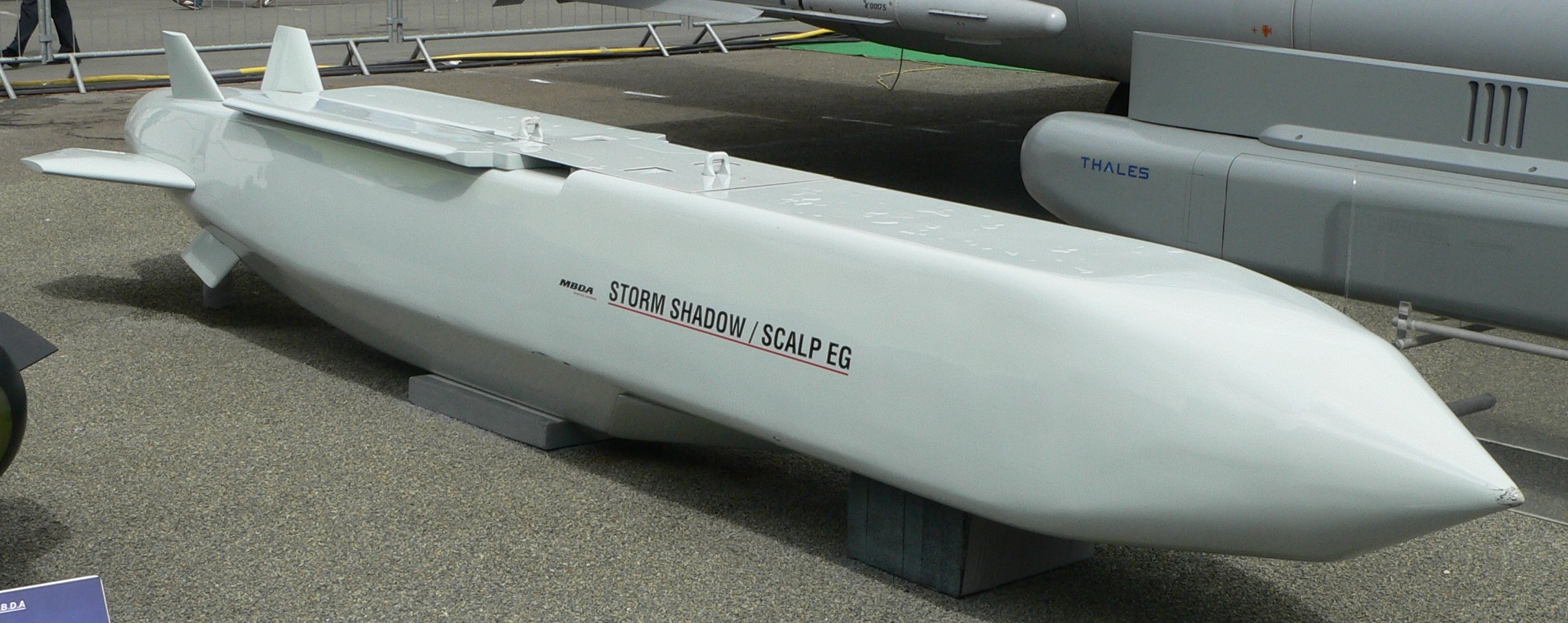 Tên lửa Storm Shadow do liên doanh MBDA, châu Âu sản xuất được lập trình trước khi khởi động nên có thể 