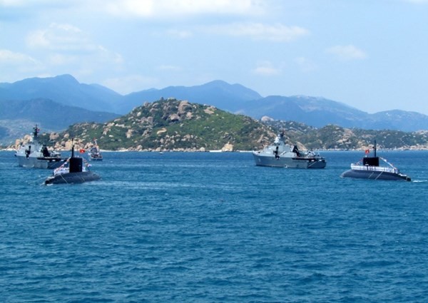 Đội hình 4 tàu ngầm hiện đại và có uy lực mạnh nhất của Hải quân Việt Nam mang tên Tàu 011 Đinh Tiên Hoàng, tàu 012 Lý Thái Tổ, tàu 182 Hà Nội và tàu 183 TP HCM với công nghệ hiện đại bậc nhất thế giới hiện nay