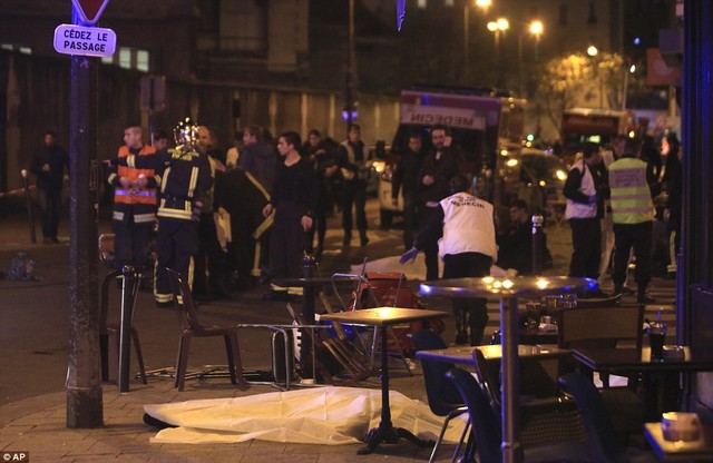 khủng bố tại Paris làm nhiều người chết