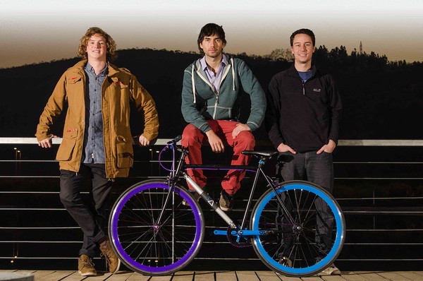 Yerka Project là một dự án chế tạo xe đạp với ba tiêu chí là tính an toàn, thiết kế đẹp và sự thoải mái của ba sinh viên trẻ tuổi tới từ Chile. Lý do khiến họ chung tay làm nên dự án mang tên Yerka Project là vì cả 3 chàng trai trong nhóm đều đã từng bị... mất xe đạp.