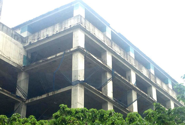 Tòa tháp 'ma' hoang lạnh, ngàn tỷ đổ nát giữa Thủ đô Tòa tháp 'ma' hoang lạnh, ngàn tỷ đổ nát giữa Thủ đô