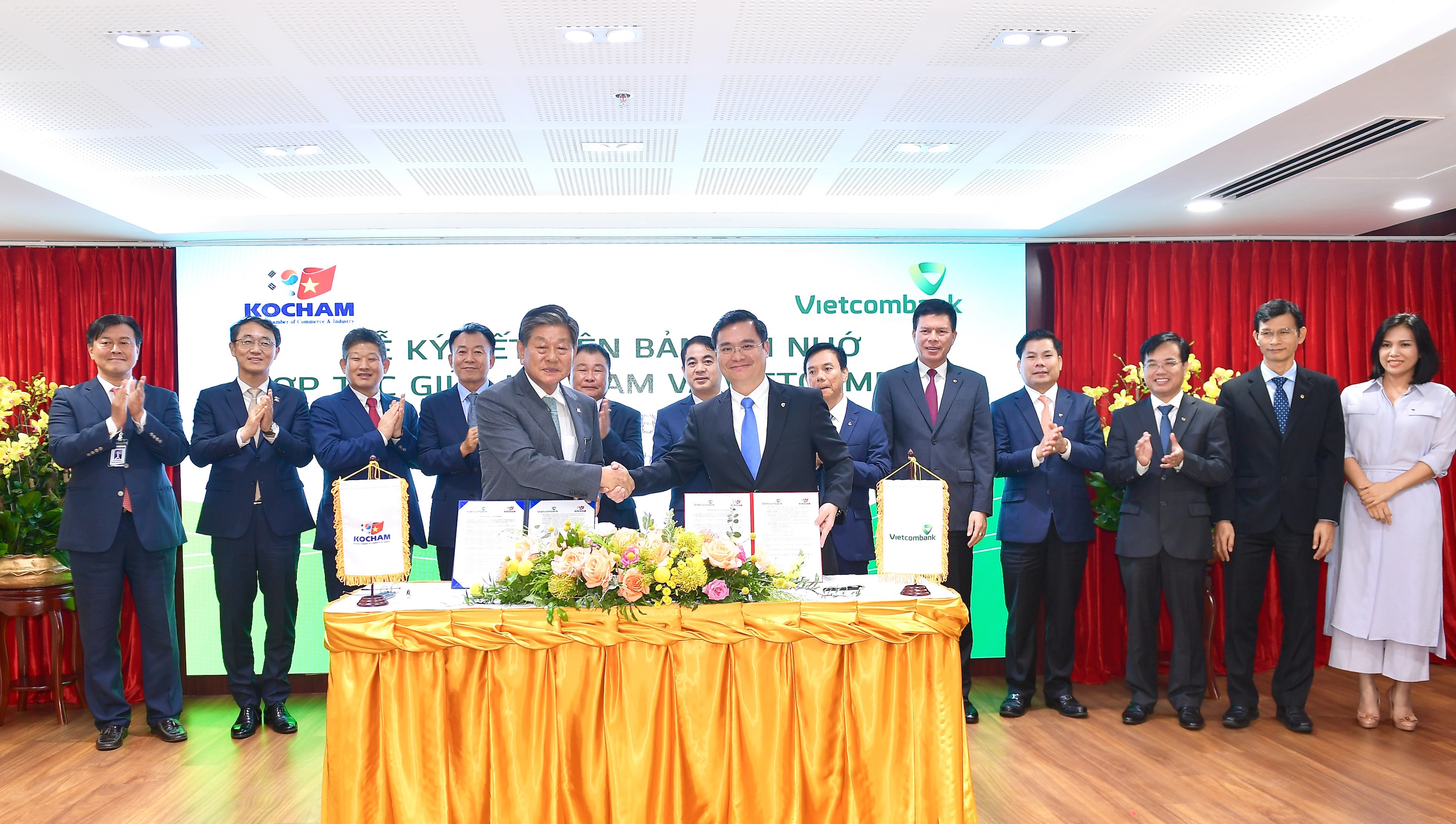 Lễ ký kết Biên bản ghi nhớ hợp tác giữa Vietcombank và Kocham