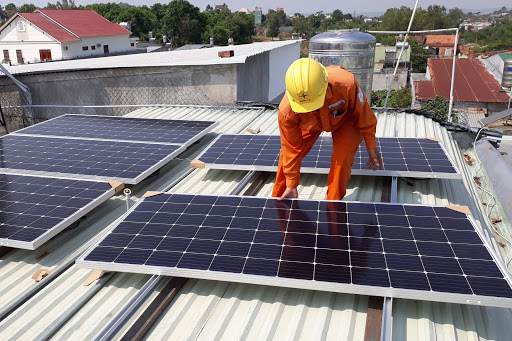 Bộ Công Thương yêu cầu rà soát dự án điện mặt trời