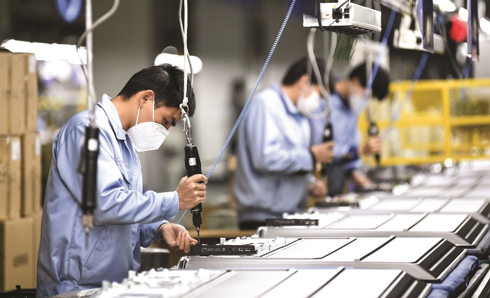 Chính phủ ban hành Nghị quyết 01 về phát triển kinh tế-xã hội năm 2022 Chính phủ ban hành Nghị quyết 01 về phát triển kinh tế-xã hội năm 2022