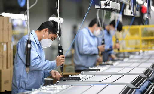 ADB dự báo kinh tế Việt Nam phục hồi ở mức 6,5% trong năm nay
