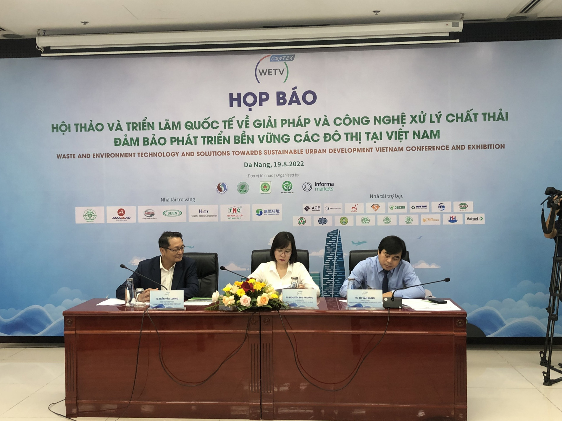 Hội thảo và Triển lãm quốc tế về Giải pháp và Công nghệ XLCT tại các đô thị Việt Nam