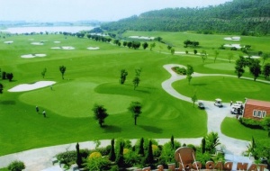 Sau hàng loạt tai tiếng, Trường An đề xuất làm sân golf Hồ Núi Cốc: Liệu có khả thi?