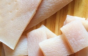 Sự thật về bì lợn có khả năng cung cấp collagen tự nhiên cho da
