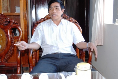 Chủ nhiệm Ủy ban kiểm tra trần tình việc đánh bạc