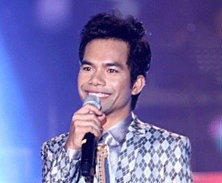 Ya Suy lên ngôi Idol: “Cú tát” vào làng showbiz