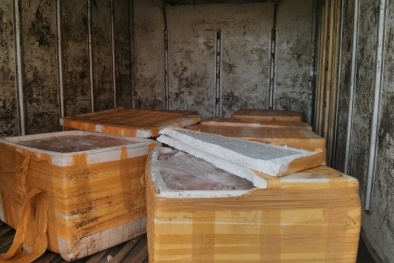 Bắt giữ 7 tạ nội tạng thối