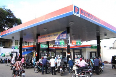 Lãi khủng của Petrolimex đến từ đâu?