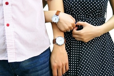 Cách chọn mua đồng hồ hợp tiền, hợp tuổi