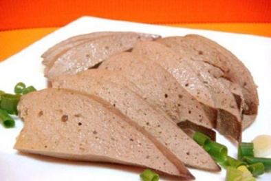 Ăn gan lợn 'sướng miệng hại thân'