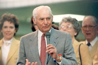 Sam Walton và triết lý 'Một đô la'