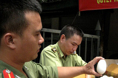 Trứng ngỗng Tàu đầu độc bà mẹ mang thai